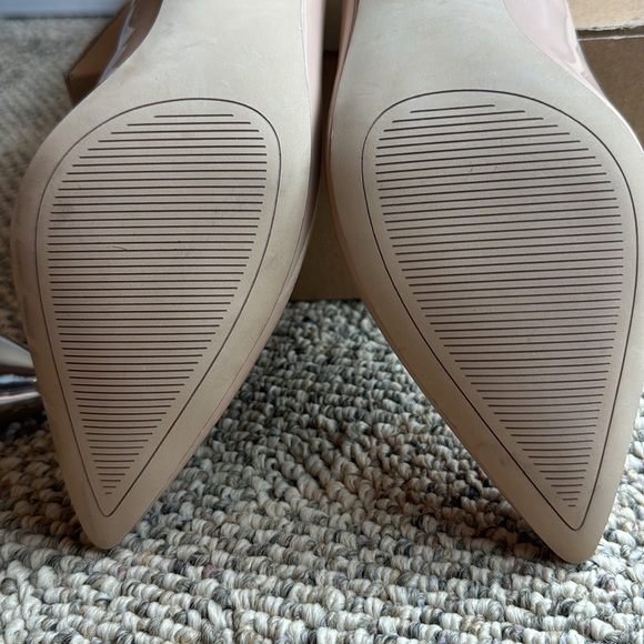 NWOT - Cole Haan Vandam Pump 65 mm, Size 8B, Brushed Patent Leather - Fabulous! - Picture 14 of 17